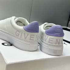 男士+20 顶级版 GIVENCHY 2026春夏经典情侣款系带四季休闲鞋 纪梵希印花字母logo五金扣平底圆头低帮拼色 男士+20 顶级版 GIVENCHY 2026春夏经典情侣款系带四季休闲鞋 纪梵希印花字母logo五金扣平底圆头低帮拼色