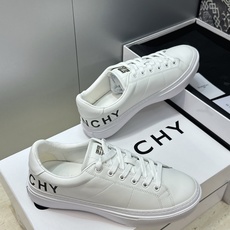 男士+20 顶级版 GIVENCHY 2026春夏经典情侣款系带四季休闲鞋 纪梵希印花字母logo五金扣平底圆头低帮拼色 男士+20 顶级版 GIVENCHY 2026春夏经典情侣款系带四季休闲鞋 纪梵希印花字母logo五金扣平底圆头低帮拼色