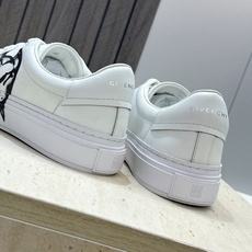 男士+20 顶级版 GIVENCHY 2026春夏经典情侣款系带四季休闲鞋 纪梵希印花字母logo五金扣平底圆头低帮拼色 男士+20 顶级版 GIVENCHY 2026春夏经典情侣款系带四季休闲鞋 纪梵希印花字母logo五金扣平底圆头低帮拼色