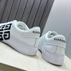 男士+20 顶级版 GIVENCHY 2026春夏经典情侣款系带四季休闲鞋 纪梵希印花字母logo五金扣平底圆头低帮拼色 男士+20 顶级版 GIVENCHY 2026春夏经典情侣款系带四季休闲鞋 纪梵希印花字母logo五金扣平底圆头低帮拼色