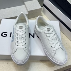 男士+20 顶级版 GIVENCHY 2026春夏经典情侣款系带四季休闲鞋 纪梵希印花字母logo五金扣平底圆头低帮拼色 男士+20 顶级版 GIVENCHY 2026春夏经典情侣款系带四季休闲鞋 纪梵希印花字母logo五金扣平底圆头低帮拼色