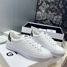 男士+20 顶级版 GIVENCHY 2026春夏经典情侣款系带四季休闲鞋 纪梵希印花字母logo五金扣平底圆头低帮拼色 男士+20 顶级版 GIVENCHY 2026春夏经典情侣款系带四季休闲鞋 纪梵希印花字母logo五金扣平底圆头低帮拼色