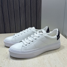 男士+20 顶级版 GIVENCHY 2026春夏经典情侣款系带四季休闲鞋 纪梵希印花字母logo五金扣平底圆头低帮拼色 男士+20 顶级版 GIVENCHY 2026春夏经典情侣款系带四季休闲鞋 纪梵希印花字母logo五金扣平底圆头低帮拼色