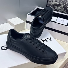 男士+20 顶级版 GIVENCHY 2026春夏经典情侣款系带四季休闲鞋 纪梵希印花字母logo五金扣平底圆头低帮拼色 男士+20 顶级版 GIVENCHY 2026春夏经典情侣款系带四季休闲鞋 纪梵希印花字母logo五金扣平底圆头低帮拼色