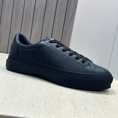 男士+20 顶级版 GIVENCHY 2026春夏经典情侣款系带四季休闲鞋 纪梵希印花字母logo五金扣平底圆头低帮拼色 男士+20 顶级版 GIVENCHY 2026春夏经典情侣款系带四季休闲鞋 纪梵希印花字母logo五金扣平底圆头低帮拼色