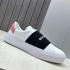 男士+20 顶级版 GIVENCHY 2026春夏经典情侣款弹力橡筋一脚蹬四季休闲鞋 纪梵希印花字母logo五金扣平底圆 男士+20 顶级版 GIVENCHY 2026春夏经典情侣款弹力橡筋一脚蹬四季休闲鞋 纪梵希印花字母logo五金扣平底圆