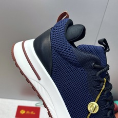 顶级版 Loro Piana 诺悠.翩雅 2026春夏经典系列休闲系带男跑鞋 LP字母logo厚底圆头老钱风拼色运动鞋 顶级版 Loro Piana 诺悠.翩雅 2026春夏经典系列休闲系带男跑鞋 LP字母logo厚底圆头老钱风拼色运动鞋