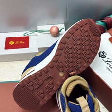顶级版 Loro Piana 诺悠.翩雅 2026春夏经典系列休闲系带男跑鞋 LP字母logo厚底圆头老钱风拼色运动鞋 顶级版 Loro Piana 诺悠.翩雅 2026春夏经典系列休闲系带男跑鞋 LP字母logo厚底圆头老钱风拼色运动鞋