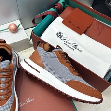 顶级版 Loro Piana 诺悠.翩雅 2026春夏经典系列休闲系带男跑鞋 LP字母logo厚底圆头老钱风拼色运动鞋 顶级版 Loro Piana 诺悠.翩雅 2026春夏经典系列休闲系带男跑鞋 LP字母logo厚底圆头老钱风拼色运动鞋