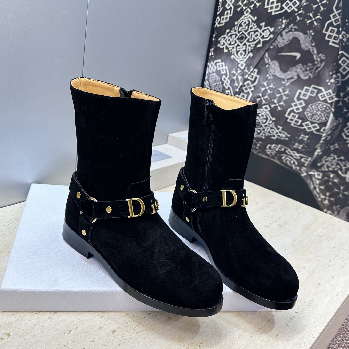 Dior 迪奥2026秋冬新款EmPreinte高定系列及裸女短靴 明星同款CD字母logo五金扣低跟圆头侧拉链机车骑士