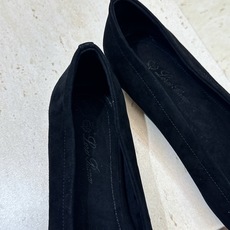 LORO PIANA 诺悠.翩雅 2026春夏新款平底蝴蝶结女鞋 LP字母logo平底尖头拼色单鞋 材质:鞋面进口羊猄 LORO PIANA 诺悠.翩雅 2026春夏新款平底蝴蝶结女鞋 LP字母logo平底尖头拼色单鞋 材质:鞋面进口羊猄