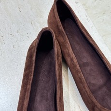 LORO PIANA 诺悠.翩雅 2026春夏新款平底蝴蝶结女鞋 LP字母logo平底尖头拼色单鞋 材质:鞋面进口羊猄 LORO PIANA 诺悠.翩雅 2026春夏新款平底蝴蝶结女鞋 LP字母logo平底尖头拼色单鞋 材质:鞋面进口羊猄