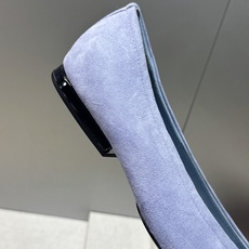 LORO PIANA 诺悠.翩雅 2026春夏新款平底蝴蝶结女鞋 LP字母logo平底尖头拼色单鞋 材质:鞋面进口羊猄 LORO PIANA 诺悠.翩雅 2026春夏新款平底蝴蝶结女鞋 LP字母logo平底尖头拼色单鞋 材质:鞋面进口羊猄
