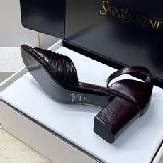 SAINT LAURENT PARIS 圣罗兰2026春夏新款中跟女鞋 YSL字母logo五金扣粗跟圆头露趾后包凉鞋 SAINT LAURENT PARIS 圣罗兰2026春夏新款中跟女鞋 YSL字母logo五金扣粗跟圆头露趾后包凉鞋