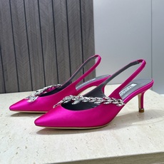 Balenciaga 巴黎世家x MANOLO BLAHNlK 2026春夏联名新款中跟女鞋 MB字母logo尖头水钻 Balenciaga 巴黎世家x MANOLO BLAHNlK 2026春夏联名新款中跟女鞋 MB字母logo尖头水钻