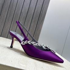 Balenciaga 巴黎世家x MANOLO BLAHNlK 2026春夏联名新款中跟女鞋 MB字母logo尖头水钻 Balenciaga 巴黎世家x MANOLO BLAHNlK 2026春夏联名新款中跟女鞋 MB字母logo尖头水钻