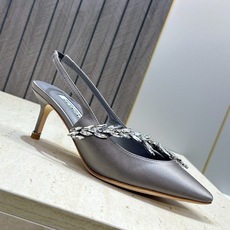 Balenciaga 巴黎世家x MANOLO BLAHNlK 2026春夏联名新款中跟女鞋 MB字母logo尖头水钻 Balenciaga 巴黎世家x MANOLO BLAHNlK 2026春夏联名新款中跟女鞋 MB字母logo尖头水钻