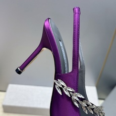 Balenciaga 巴黎世家x MANOLO BLAHNlK 2026春夏联名新款高跟女鞋 MB字母logo尖头水钻 Balenciaga 巴黎世家x MANOLO BLAHNlK 2026春夏联名新款高跟女鞋 MB字母logo尖头水钻