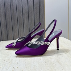 Balenciaga 巴黎世家x MANOLO BLAHNlK 2026春夏联名新款高跟女鞋 MB字母logo尖头水钻 Balenciaga 巴黎世家x MANOLO BLAHNlK 2026春夏联名新款高跟女鞋 MB字母logo尖头水钻