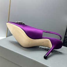 Balenciaga 巴黎世家x MANOLO BLAHNlK 2026春夏联名新款高跟女鞋 MB字母logo尖头水钻 Balenciaga 巴黎世家x MANOLO BLAHNlK 2026春夏联名新款高跟女鞋 MB字母logo尖头水钻