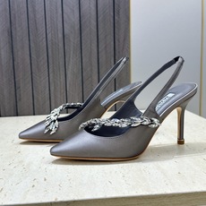 Balenciaga 巴黎世家x MANOLO BLAHNlK 2026春夏联名新款高跟女鞋 MB字母logo尖头水钻 Balenciaga 巴黎世家x MANOLO BLAHNlK 2026春夏联名新款高跟女鞋 MB字母logo尖头水钻