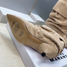 ISABEL MARANT 2026秋冬新款时尚低跟尖头两穿中筒女靴 伊莎贝尔字母logo一脚蹬机车马丁靴 材质:鞋面进 ISABEL MARANT 2026秋冬新款时尚低跟尖头两穿中筒女靴 伊莎贝尔字母logo一脚蹬机车马丁靴 材质:鞋面进