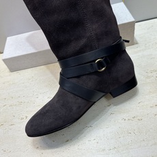 ISABEL MARANT 2026秋冬新款时尚绑带流苏高筒及膝女长靴 伊莎贝尔字母logo低跟圆头一脚蹬拼色机车骑士军 ISABEL MARANT 2026秋冬新款时尚绑带流苏高筒及膝女长靴 伊莎贝尔字母logo低跟圆头一脚蹬拼色机车骑士军