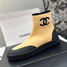 莞货 代购级 CHANEL 香奈儿2026春夏新款芭蕾舞袜子弹力女靴 小香双C字母logo平底圆头拼色机车骑士休闲短靴 莞货 代购级 CHANEL 香奈儿2026春夏新款芭蕾舞袜子弹力女靴 小香双C字母logo平底圆头拼色机车骑士休闲短靴