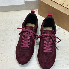 UMA WANG 2026秋冬新款复古系带休闲徳训女鞋 UW 舞马王平底拼色弹力折皱运动舒适阿甘小白鞋 材质:鞋面进口马 UMA WANG 2026秋冬新款复古系带休闲徳训女鞋 UW 舞马王平底拼色弹力折皱运动舒适阿甘小白鞋 材质:鞋面进口马