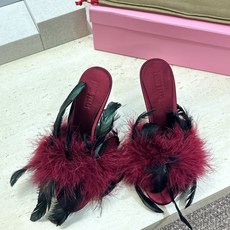 PARIS TEXAS 小众品牌 2026春夏新款糖果色高跟圆头露趾羽毛拼色凉拖女鞋 材质:鞋面进口真丝面料+水染羊皮内 PARIS TEXAS 小众品牌 2026春夏新款糖果色高跟圆头露趾羽毛拼色凉拖女鞋 材质:鞋面进口真丝面料+水染羊皮内