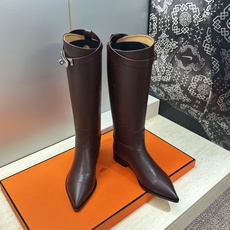 Hermes爱马仕2026秋冬冲孔雕花系列Box JumPling朋克风格Kelly扣低跟高筒及膝拼色女长靴 H家明星同 Hermes爱马仕2026秋冬冲孔雕花系列Box JumPling朋克风格Kelly扣低跟高筒及膝拼色女长靴 H家明星同
