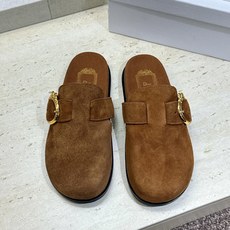 迪奥 Dior 2026春夏新款 Medaillon Buckle 懒人沙滩女拖鞋 明星同款CD字母logo五金皮带扣厚 迪奥 Dior 2026春夏新款 Medaillon Buckle 懒人沙滩女拖鞋 明星同款CD字母logo五金皮带扣厚