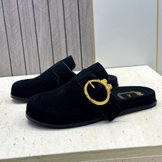 迪奥 Dior 2026春夏新款 Medaillon Buckle 懒人沙滩女拖鞋 明星同款CD字母logo五金皮带扣厚 迪奥 Dior 2026春夏新款 Medaillon Buckle 懒人沙滩女拖鞋 明星同款CD字母logo五金皮带扣厚