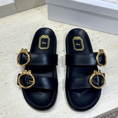 迪奥 Dior 2026春夏新款 Medaillon Buckle休闲沙滩女鞋 CD字母logo五金皮带扣厚底圆头露趾拼 迪奥 Dior 2026春夏新款 Medaillon Buckle休闲沙滩女鞋 CD字母logo五金皮带扣厚底圆头露趾拼
