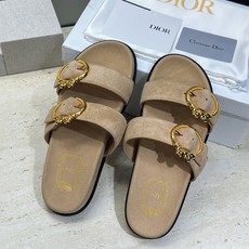 迪奥 Dior 2026春夏新款 Medaillon Buckle休闲沙滩女鞋 CD字母logo五金皮带扣厚底圆头露趾拼 迪奥 Dior 2026春夏新款 Medaillon Buckle休闲沙滩女鞋 CD字母logo五金皮带扣厚底圆头露趾拼