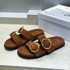 迪奥 Dior 2026春夏新款 Medaillon Buckle休闲沙滩女鞋 CD字母logo五金皮带扣厚底圆头露趾拼 迪奥 Dior 2026春夏新款 Medaillon Buckle休闲沙滩女鞋 CD字母logo五金皮带扣厚底圆头露趾拼