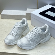 CELINE 2026春夏新款厚底系带休闲女鞋 赛琳字母logo圆头拼色运动老爹跑鞋 材质:鞋面进口羊猄皮/环保透气网 CELINE 2026春夏新款厚底系带休闲女鞋 赛琳字母logo圆头拼色运动老爹跑鞋 材质:鞋面进口羊猄皮/环保透气网