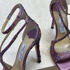 周仰杰Jimmy Choo 2026春夏新款水钻幻彩果冻色交叉带女鞋 吉米周JC字母logo 高跟鱼嘴露趾中空凉鞋 材质 周仰杰Jimmy Choo 2026春夏新款水钻幻彩果冻色交叉带女鞋 吉米周JC字母logo 高跟鱼嘴露趾中空凉鞋 材质
