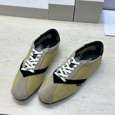 CELINE 2026春夏新款平底系带徳训女鞋 赛琳字母logo拼色阿甘运动休闲女跑鞋 材质:鞋面进口羊猄皮+水染羊皮 CELINE 2026春夏新款平底系带徳训女鞋 赛琳字母logo拼色阿甘运动休闲女跑鞋 材质:鞋面进口羊猄皮+水染羊皮
