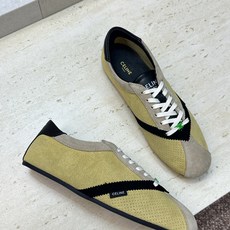 CELINE 2026春夏新款平底系带徳训女鞋 赛琳字母logo拼色阿甘运动休闲女跑鞋 材质:鞋面进口羊猄皮+水染羊皮 CELINE 2026春夏新款平底系带徳训女鞋 赛琳字母logo拼色阿甘运动休闲女跑鞋 材质:鞋面进口羊猄皮+水染羊皮
