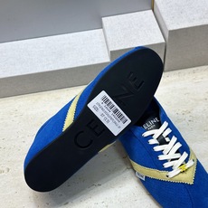 CELINE 2026春夏新款平底系带徳训女鞋 赛琳字母logo拼色阿甘运动休闲女跑鞋 材质:鞋面进口羊猄皮+水染羊皮 CELINE 2026春夏新款平底系带徳训女鞋 赛琳字母logo拼色阿甘运动休闲女跑鞋 材质:鞋面进口羊猄皮+水染羊皮