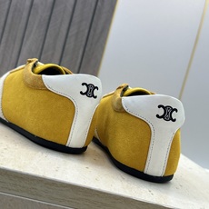 CELINE 2026春夏新款平底系带徳训女鞋 赛琳字母logo拼色阿甘运动休闲女跑鞋 材质:鞋面进口羊猄皮+水染羊皮 CELINE 2026春夏新款平底系带徳训女鞋 赛琳字母logo拼色阿甘运动休闲女跑鞋 材质:鞋面进口羊猄皮+水染羊皮