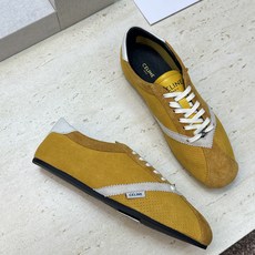 CELINE 2026春夏新款平底系带徳训女鞋 赛琳字母logo拼色阿甘运动休闲女跑鞋 材质:鞋面进口羊猄皮+水染羊皮 CELINE 2026春夏新款平底系带徳训女鞋 赛琳字母logo拼色阿甘运动休闲女跑鞋 材质:鞋面进口羊猄皮+水染羊皮