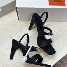 (配全套飞机盒) 莞货 代购级 HERMERS 爱马仕2026春夏新款Muse Kelly扣拼色女鞋 H家字母logo (配全套飞机盒) 莞货 代购级 HERMERS 爱马仕2026春夏新款Muse Kelly扣拼色女鞋 H家字母logo
