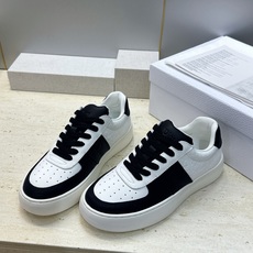 迪奥 Dior 2026春夏新款Star休闲系带小白鞋 CD字母logo厚底圆头拼色滑板运动女鞋 材质:鞋面进口小牛皮 迪奥 Dior 2026春夏新款Star休闲系带小白鞋 CD字母logo厚底圆头拼色滑板运动女鞋 材质:鞋面进口小牛皮