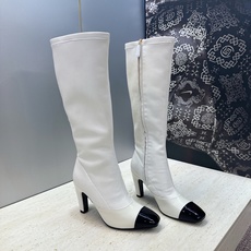 Chanel 香奈儿 2026秋冬新款高筒侧拉链及膝马丁弹力女长靴 小香双C字母电绣logo高跟方头拼色机车骑士靴 材 Chanel 香奈儿 2026秋冬新款高筒侧拉链及膝马丁弹力女长靴 小香双C字母电绣logo高跟方头拼色机车骑士靴 材