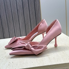 周仰杰Jimmy Choo 2026春夏新款时尚女婚鞋 吉米周JC明星同款字母logo 高跟尖头蝴蝶结侧空凉鞋 材质:鞋 周仰杰Jimmy Choo 2026春夏新款时尚女婚鞋 吉米周JC明星同款字母logo 高跟尖头蝴蝶结侧空凉鞋 材质:鞋