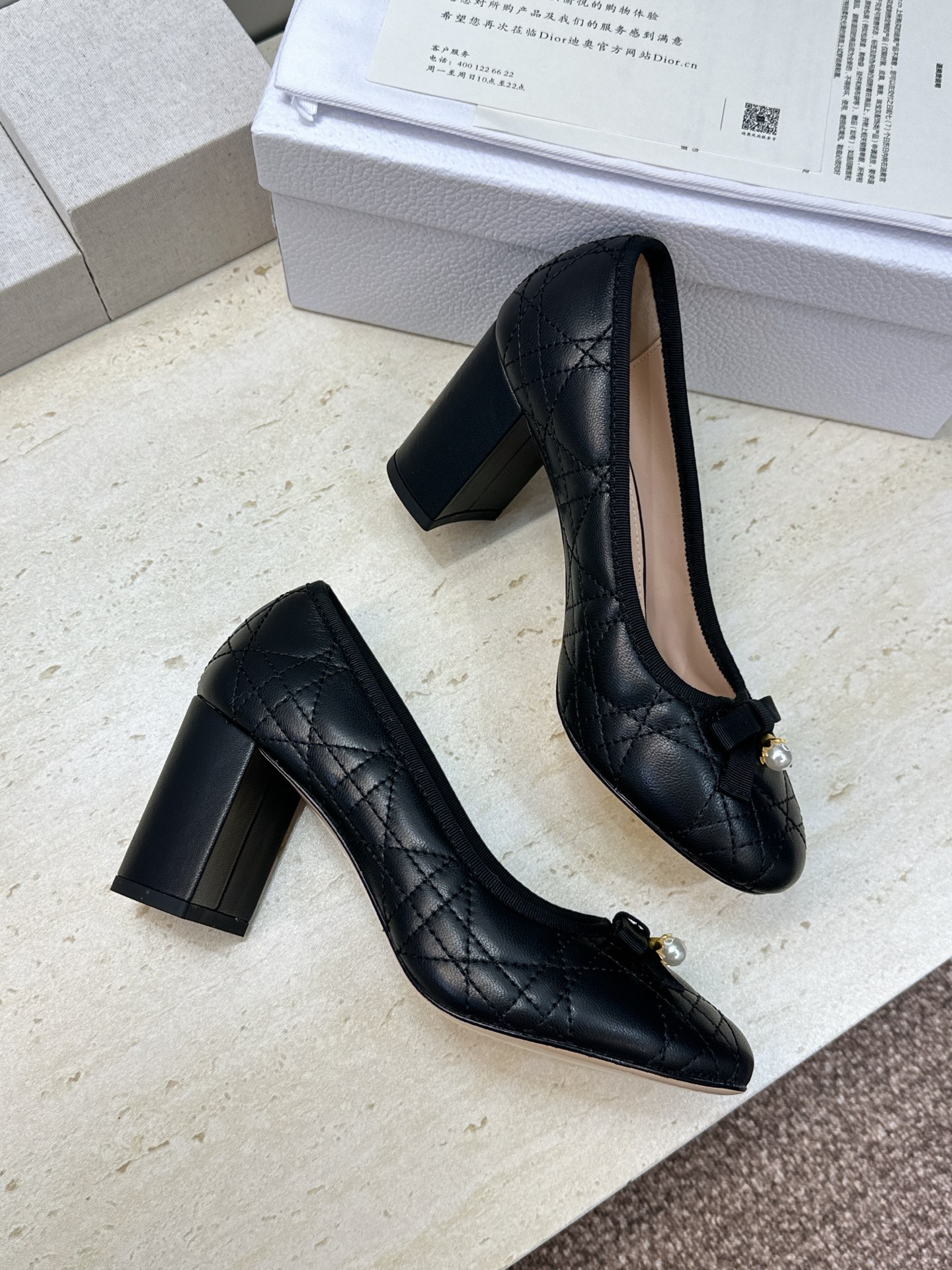 J'ADIOR 迪奥 Dior 2026 早春新款蝴蝶结粗跟芭蕾舞娃娃女鞋 明星同款CD字母logo立体刺绣高跟圆头玛 J'ADIOR 迪奥 Dior 2026 早春新款蝴蝶结粗跟芭蕾舞娃娃女鞋 明星同款CD字母logo立体刺绣高跟圆头玛