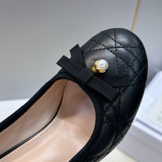 J'ADIOR 迪奥 Dior 2026 早春新款蝴蝶结粗跟芭蕾舞娃娃女鞋 明星同款CD字母logo立体刺绣高跟圆头玛 J'ADIOR 迪奥 Dior 2026 早春新款蝴蝶结粗跟芭蕾舞娃娃女鞋 明星同款CD字母logo立体刺绣高跟圆头玛