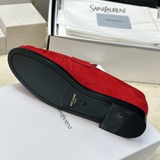 男士+20 SAINT LAURENT 2026春夏情侣新款果冻色懒人单鞋 YSL明星同款字母logo五金扣平底圆头拼色 男士+20 SAINT LAURENT 2026春夏情侣新款果冻色懒人单鞋 YSL明星同款字母logo五金扣平底圆头拼色